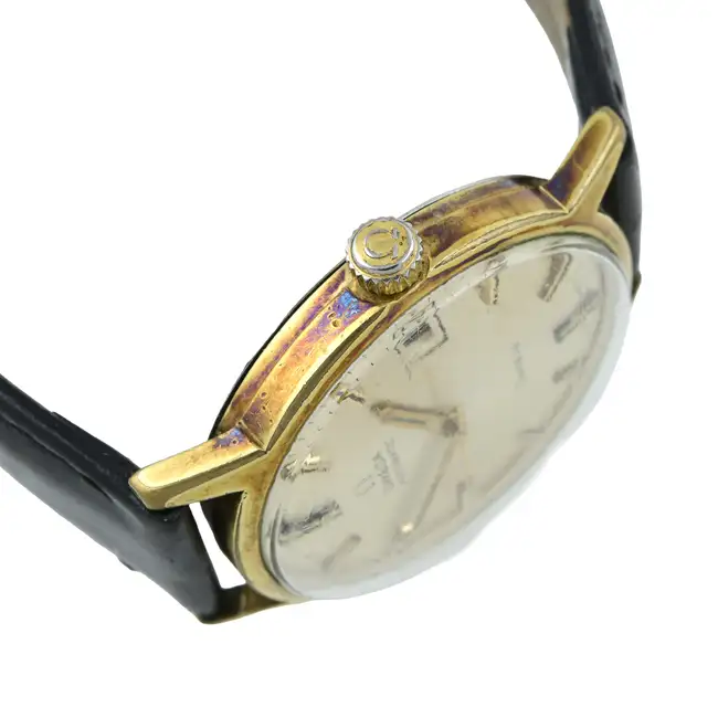 Omega - Genève