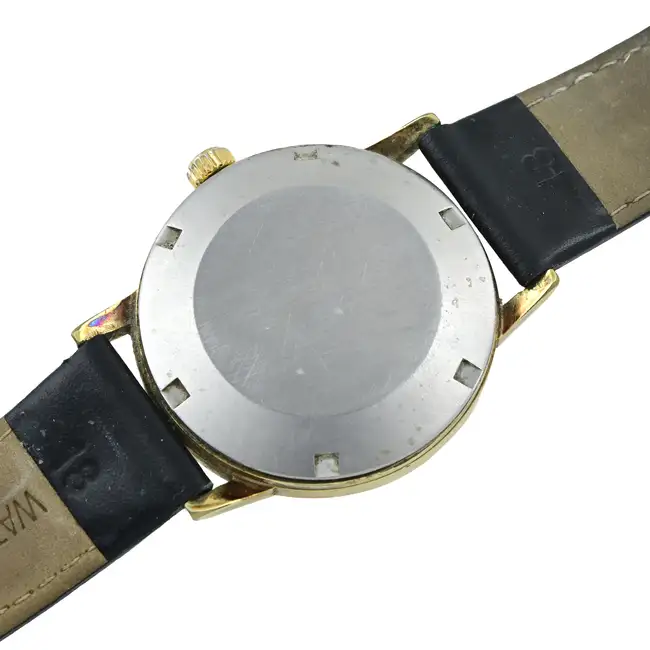 Omega - Genève