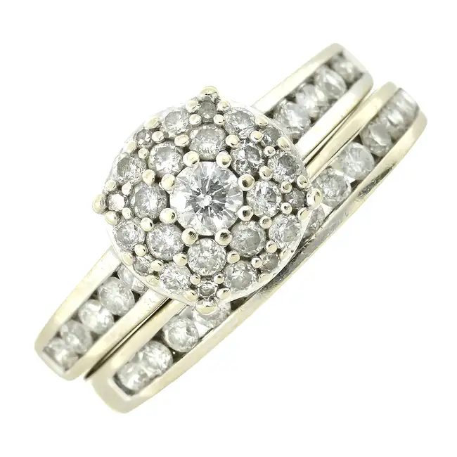 Two 18ct gold diamond rings