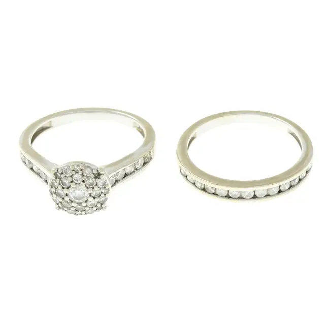 Two 18ct gold diamond rings
