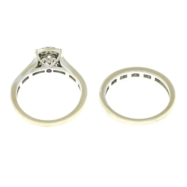 Two 18ct gold diamond rings