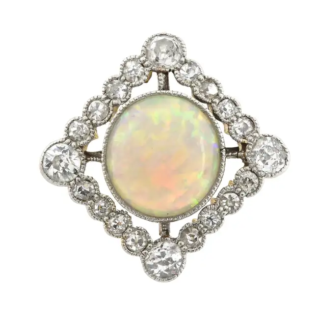 Edwardian 18ct gold opal and diamond ring