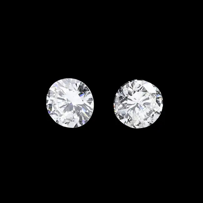 Two brilliant-cut diamonds, 0.64ct