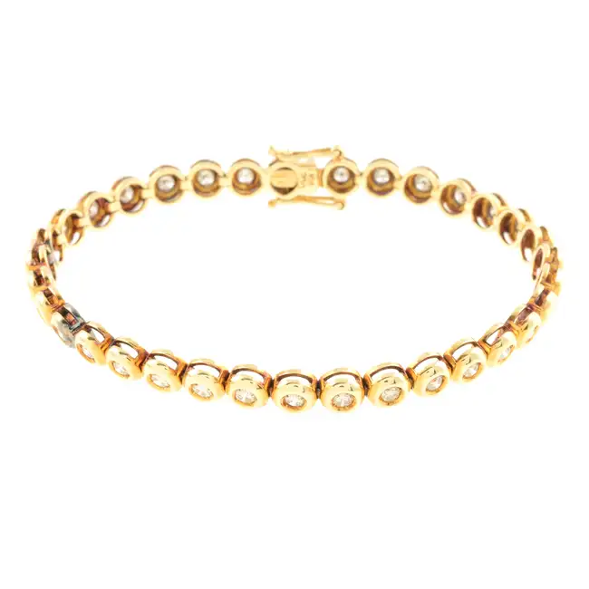18ct diamond line bracelet