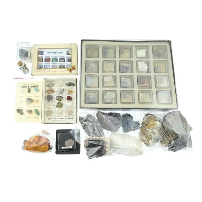 Assorted gemstones, minerals & others, 8.50kg