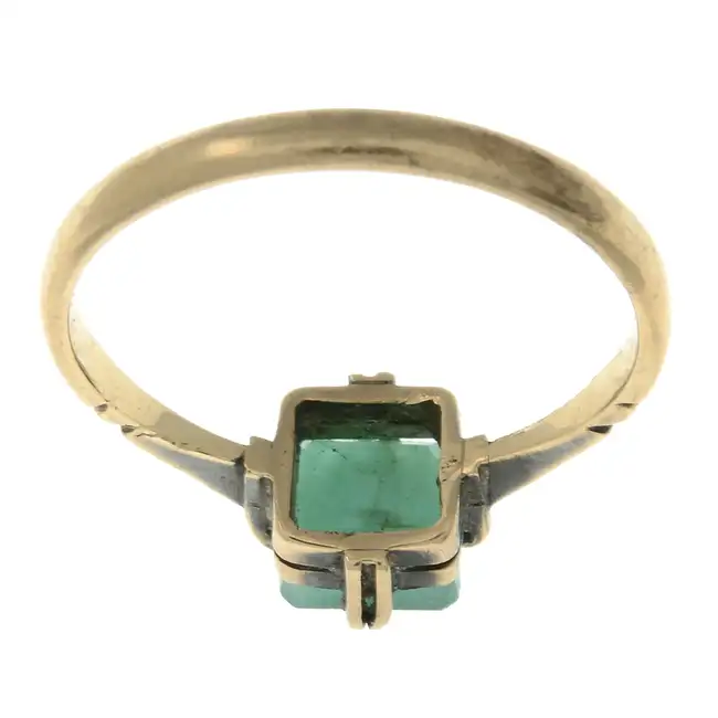 Mid 20th century emerald single-stone ring