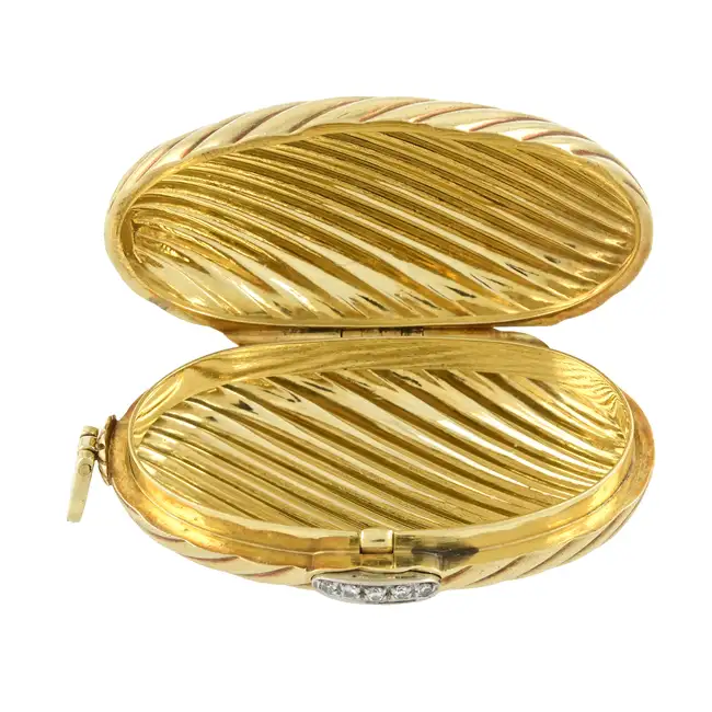 Mid 20th century gold pill box, by Bulgari