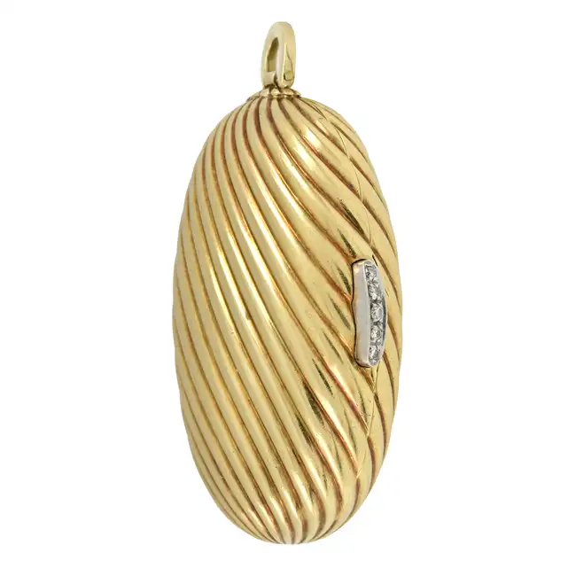 Mid 20th century gold pill box, by Bulgari
