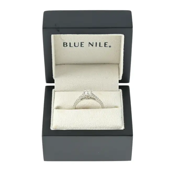 Platinum diamond ring