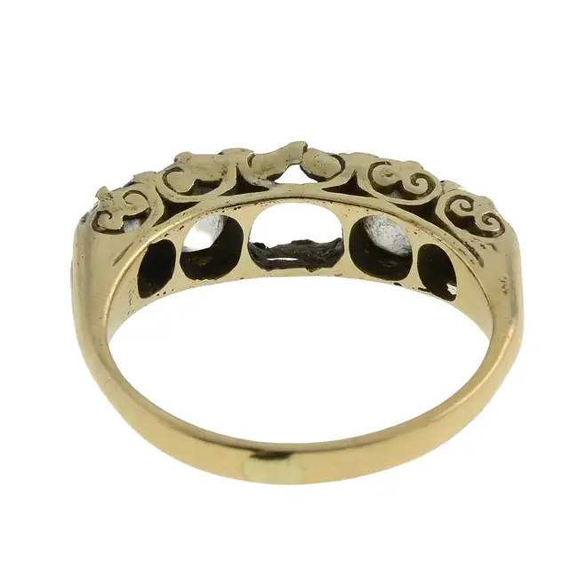 Diamond ring