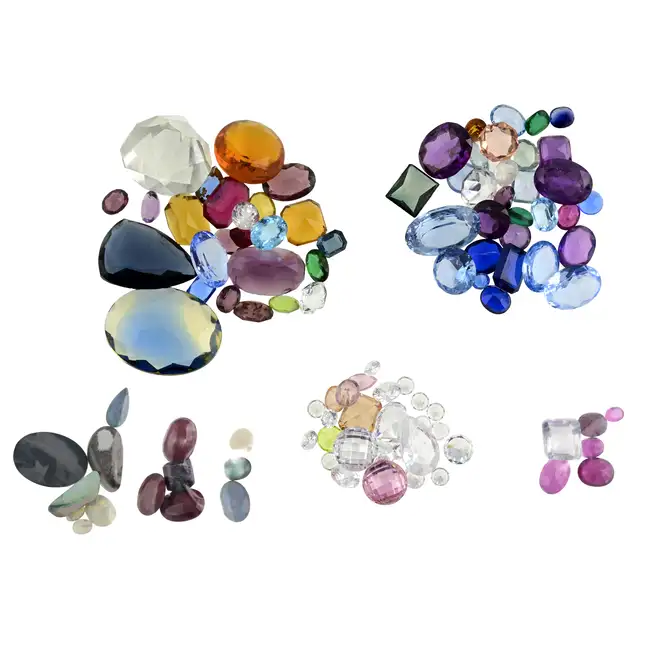 Paste, composites, & synthetic gemstones, 218.50g