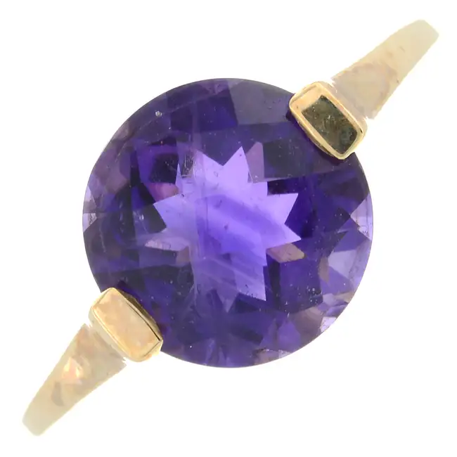 9ct gold amethyst single-stone ring