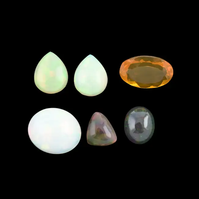 Assorted opals, 15.49ct