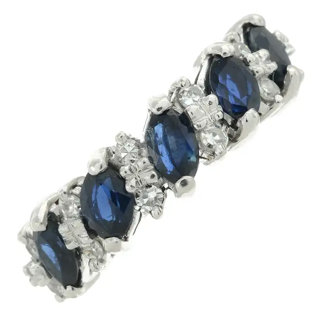 Sapphire & diamond ring