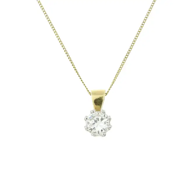 Diamond single-stone pendant, with chain