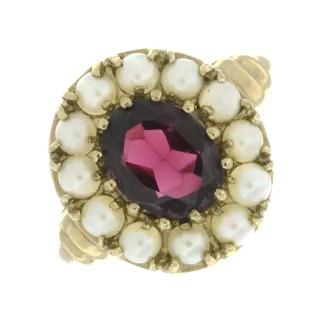 9ct gold garnet & split pearl dress ring