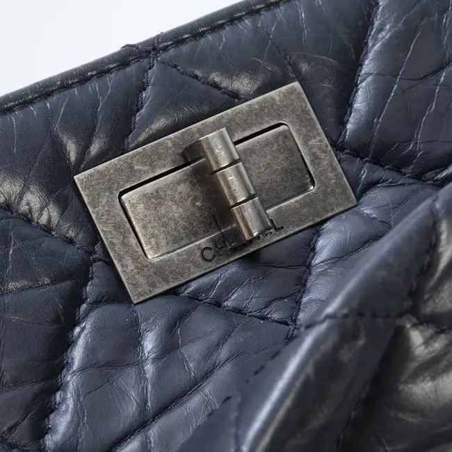Chanel - 2.55 Reissue Tote