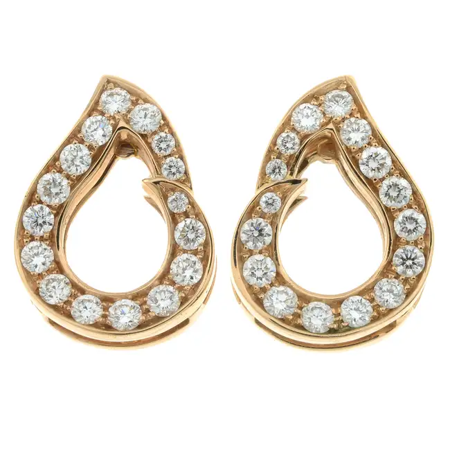 18ct gold diamond stud earrings 