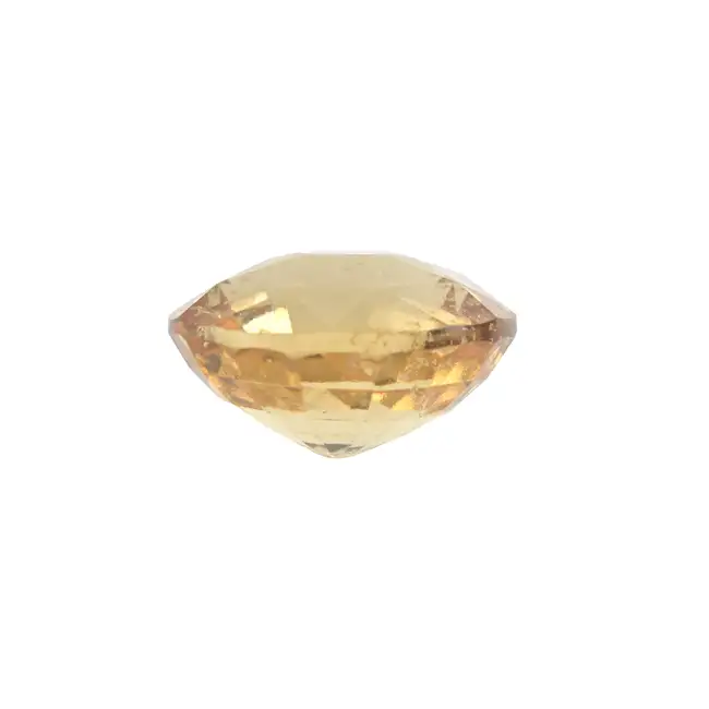 Oval-shape orange garnet, 11.45ct