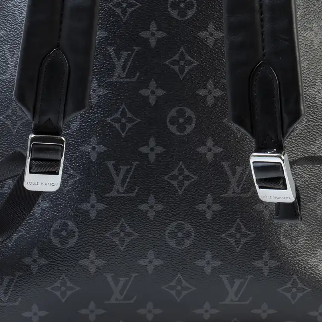 Louis Vuitton - Discovery Backpack 