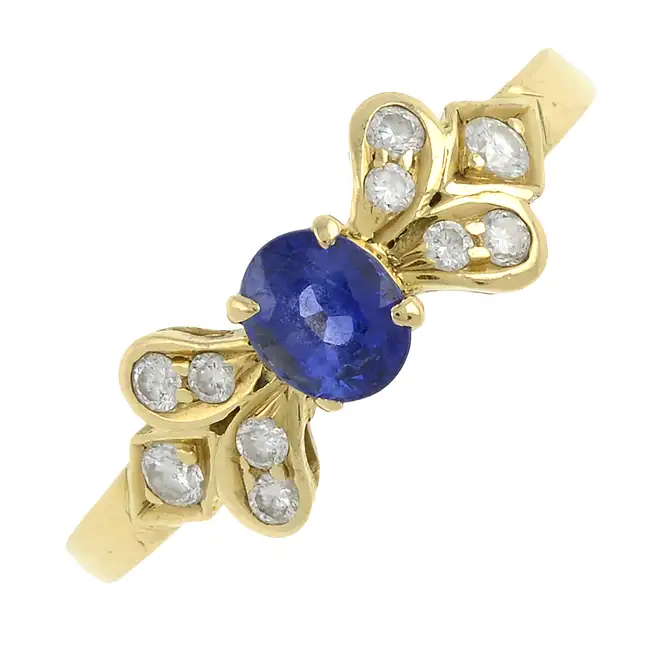 Sapphire & diamond dress ring