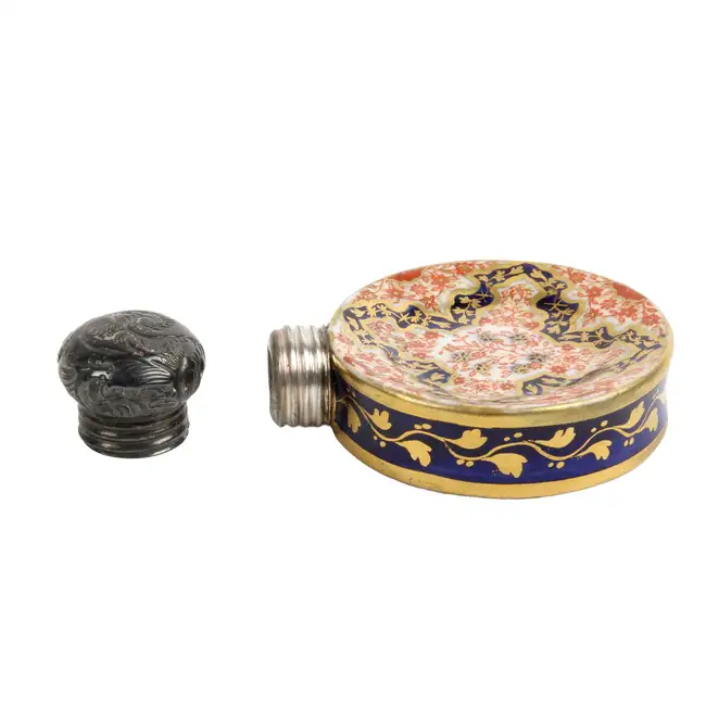 Novelty scent bottle