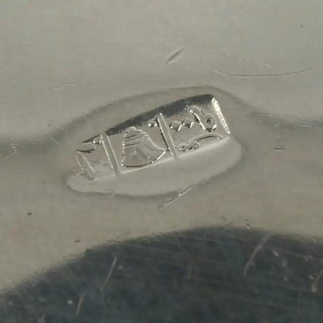 Four Egyptian silver small dishes (4)