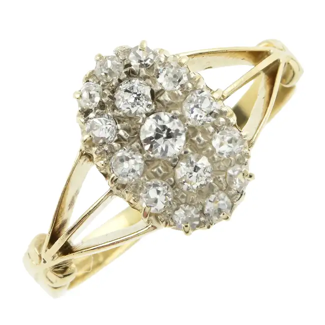 Early 20th century diamond cluster ring