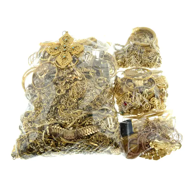 Selection of costume jewellery