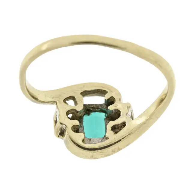9ct gold synthetic emerald & diamond ring
