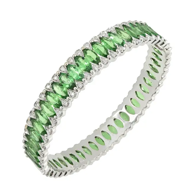 18ct gold tsavorite garnet and diamond bangle