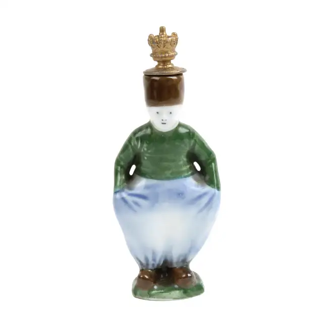 Scent bottle in the form of a Dutch boy