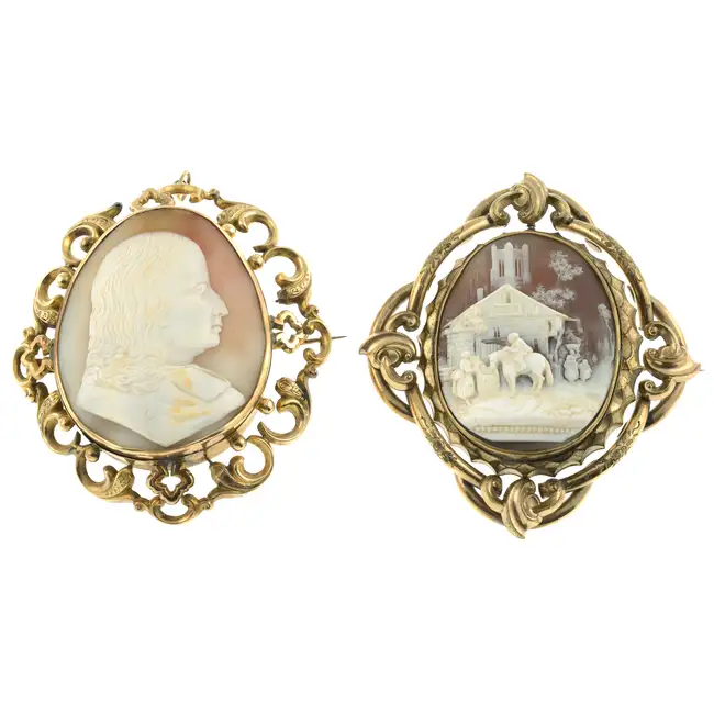 Two late 19th century shell cameo brooches