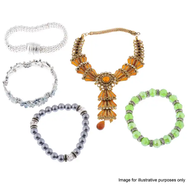 Assorted costume and fashion jewellery, many AF