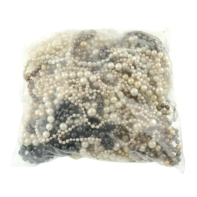 Selection of costume jewellery