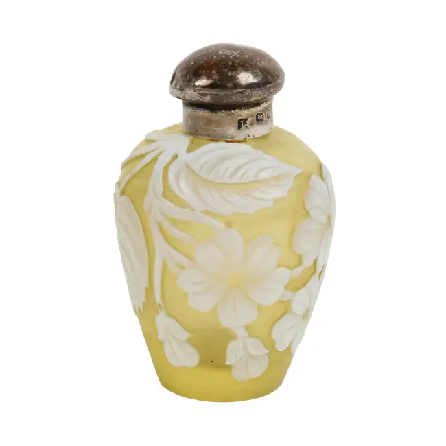Victorian yellow cameo scent bottle 