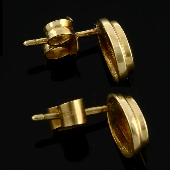 9ct gold opal stud earrings