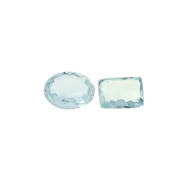 Two vari-shape aquamarines, 19.15ct