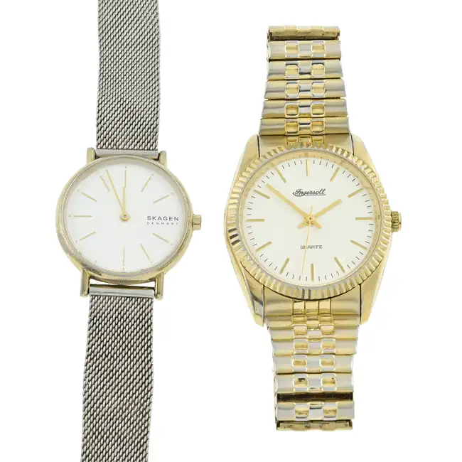 Bag of watches. Approximately 200.