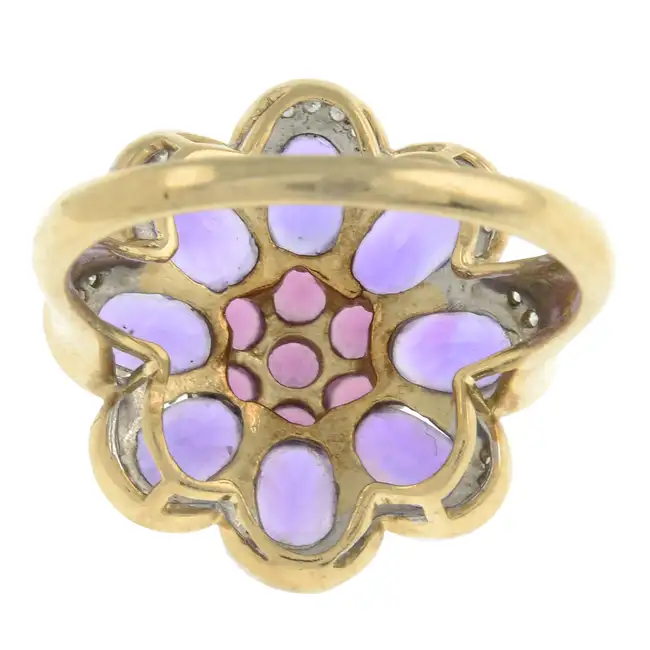 9ct gold gem-set floral ring