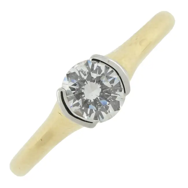 18ct gold diamond single-stone ring