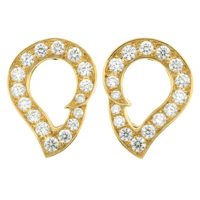 18ct gold diamond stud earrings