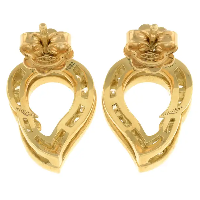 18ct gold diamond stud earrings