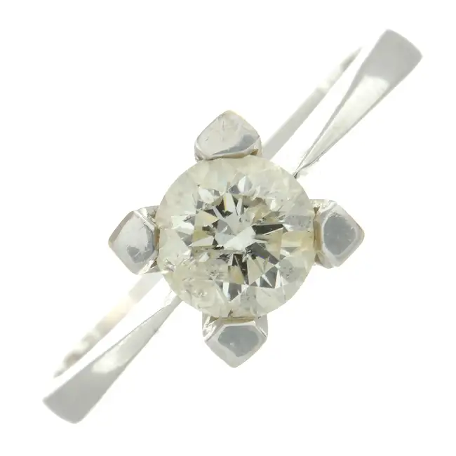 Diamond single-stone ring