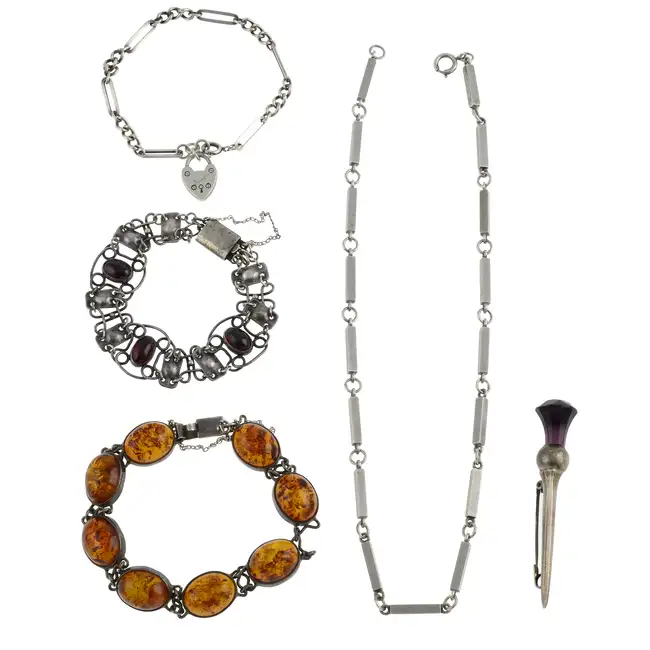 Five items of jewellery