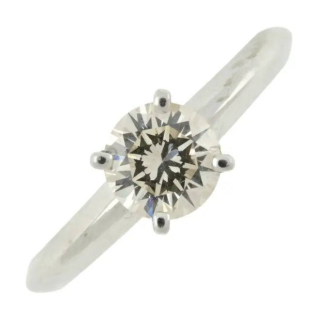 Diamond single-stone ring