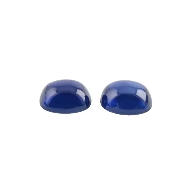 Two oval-shape sapphire cabochons, 5.28ct