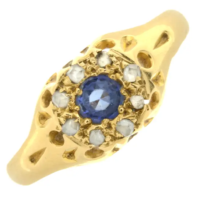 Early 20th 18ct gold sapphire & diamond ring