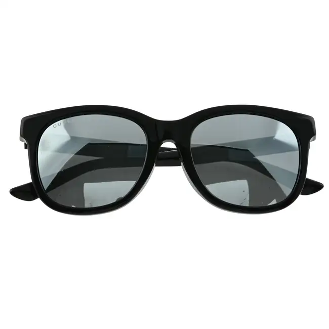Gucci - sunglasses 