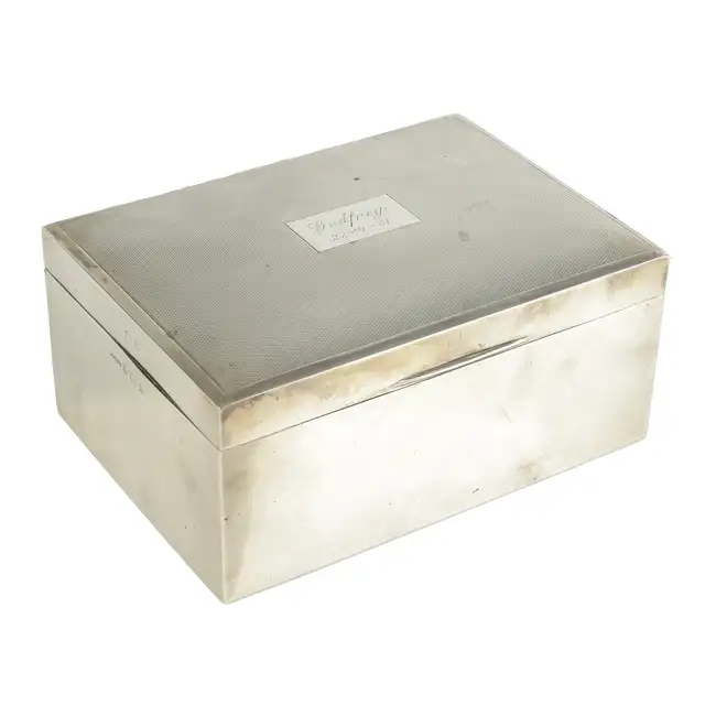 Silver mounted table cigarette box, wood lined  